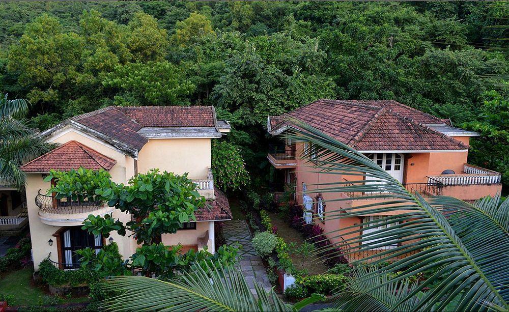 Bougainvillea Guest House Candolim Exterior photo