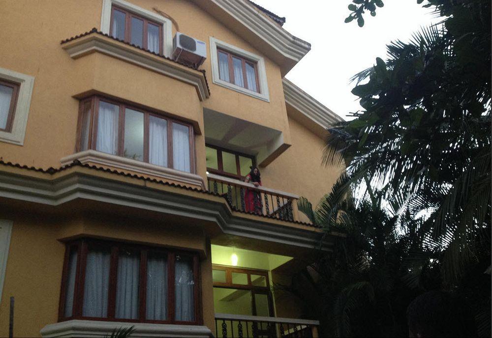 Bougainvillea Guest House Candolim Exterior photo