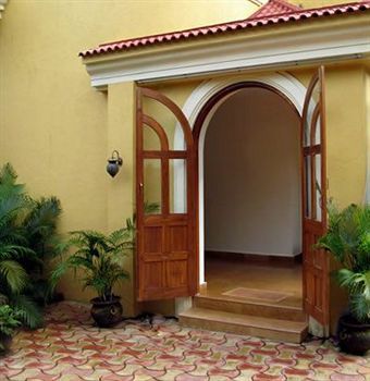 Bougainvillea Guest House Candolim Exterior photo