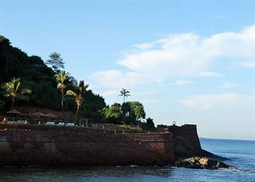 Bougainvillea Guest House Candolim Exterior photo